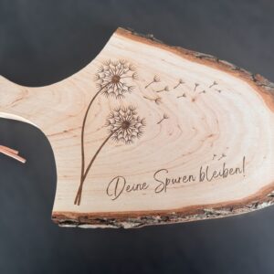 Rindenbrett mit Griff